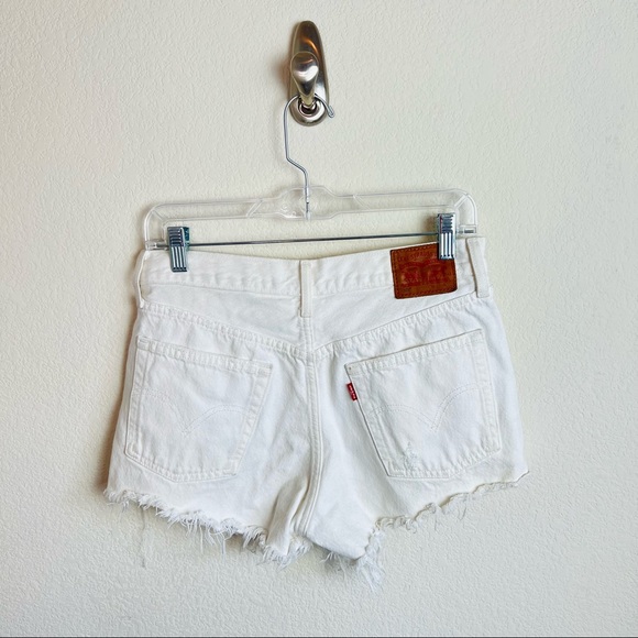 Levi’s 501 White High Waisted Button Fly Denim Jean Shorts - Picture 8 of 8